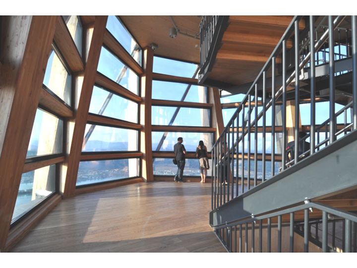 Rozhledna na vrcholu Pyramidenkogel, Rakousko