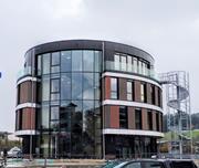 Nové sídlo skupiny EGT (© Ketterer Architekten)