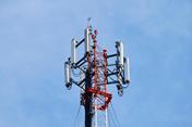 Vysílací stožár 5G mobilní sítě
