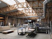 Průmyslová hala ze dřeva o rozpětí 26,5 m a ploše 1 800 m2 (© Maderas Besteiro)