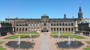 Zwinger Drážďany: Honosný palác