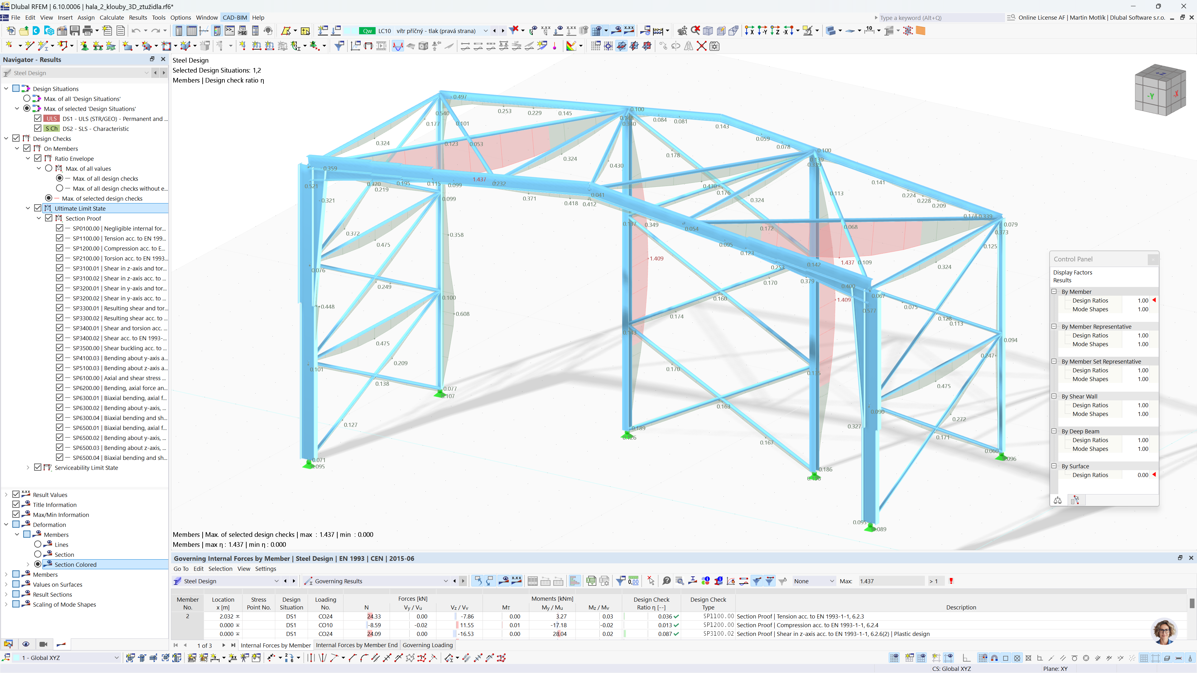 Model segmentu ocelové skladové haly s analýzou zatížení a prvky návrhu, jako jsou střecha, stěny a výztuhy, v programu RFEM 6.