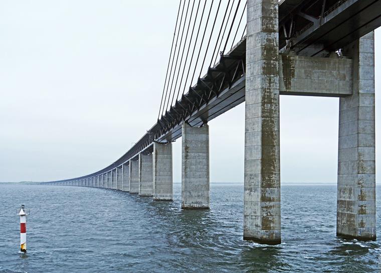 Die Öresundbrücke in Schweden.