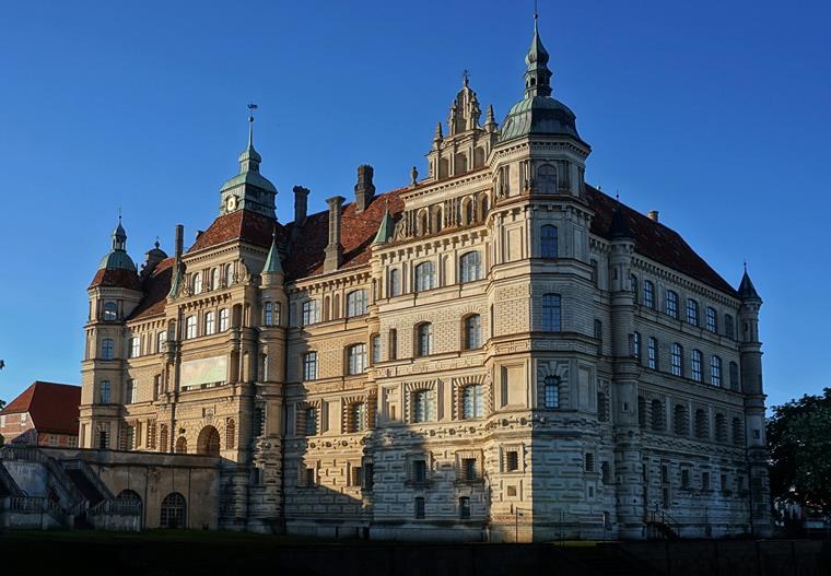 Schloss Güstrow: Ein bedeutendes Renaissance-Schloss