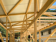 Lagerhalle von Siegrist Igor Carpenteria in Maggia, Schweiz