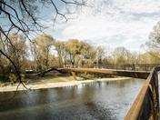 Foto des Isarstegs, aufgenommen von Oliver Jaist.