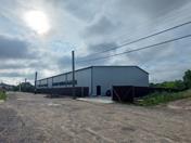 Außenansicht eines modernen Logistikcenters in Khmelnytskyi, Ukraine