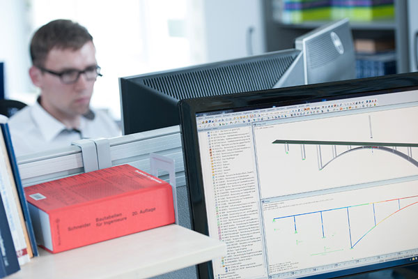 Working with Structural Analysis Software at Dlubal 