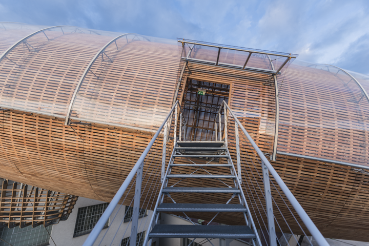 Airship Entrance (© Jan Slavík, DOX)