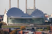 Full View of Kauffman Center for the Performing Arts (©www.novumstructures.com)
