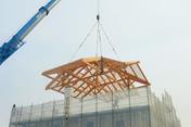 Roof Lifting and Placement Process (© Ri-Legno Srl)