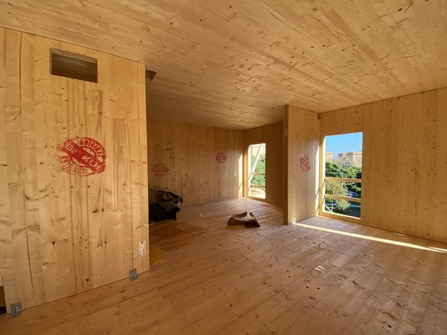 Interior of Building Under Construction (© Estudi M103)
