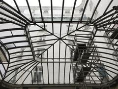 Inside the Skylight (© Bellapart)