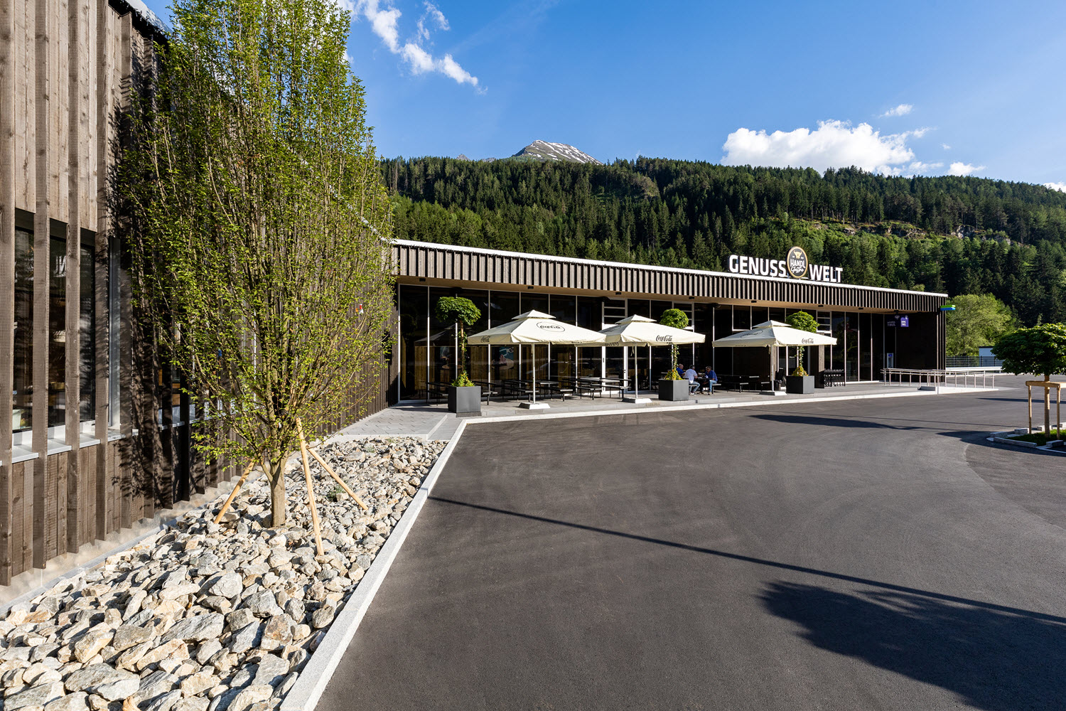 Entrance (© ATP architekten ingenieure)