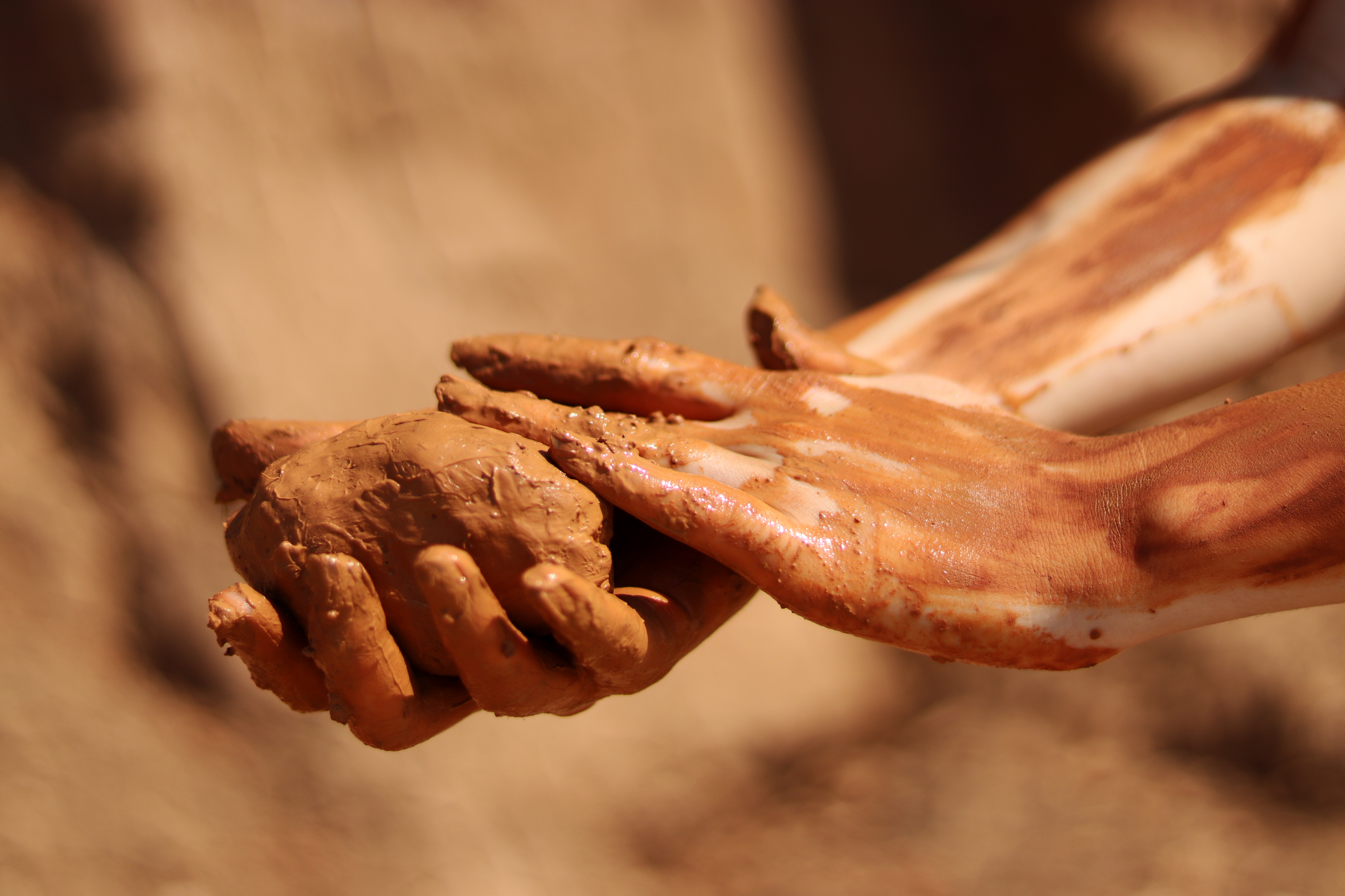 Clay as Sustainable Building Material