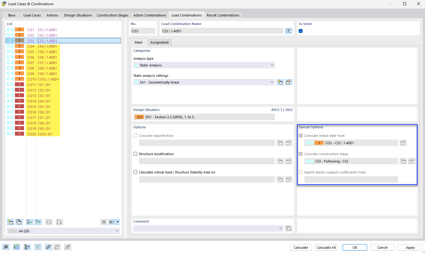 Generated Load Combinations: ULS Combination (Blue Selection) and Auxiliary Combinations (Yellow)