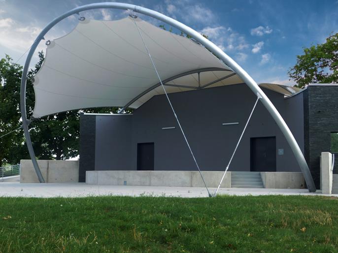 CP 001290 | Roofing of Amphitheater near Benedikt Water Reservoir in Most | © Carl Stahl & spol. s r.o.
