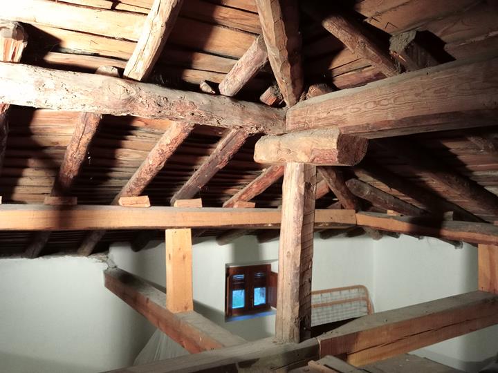 Structural Diagnosis and Design of Existing Timber Structure © Xavier Bueno Llasat