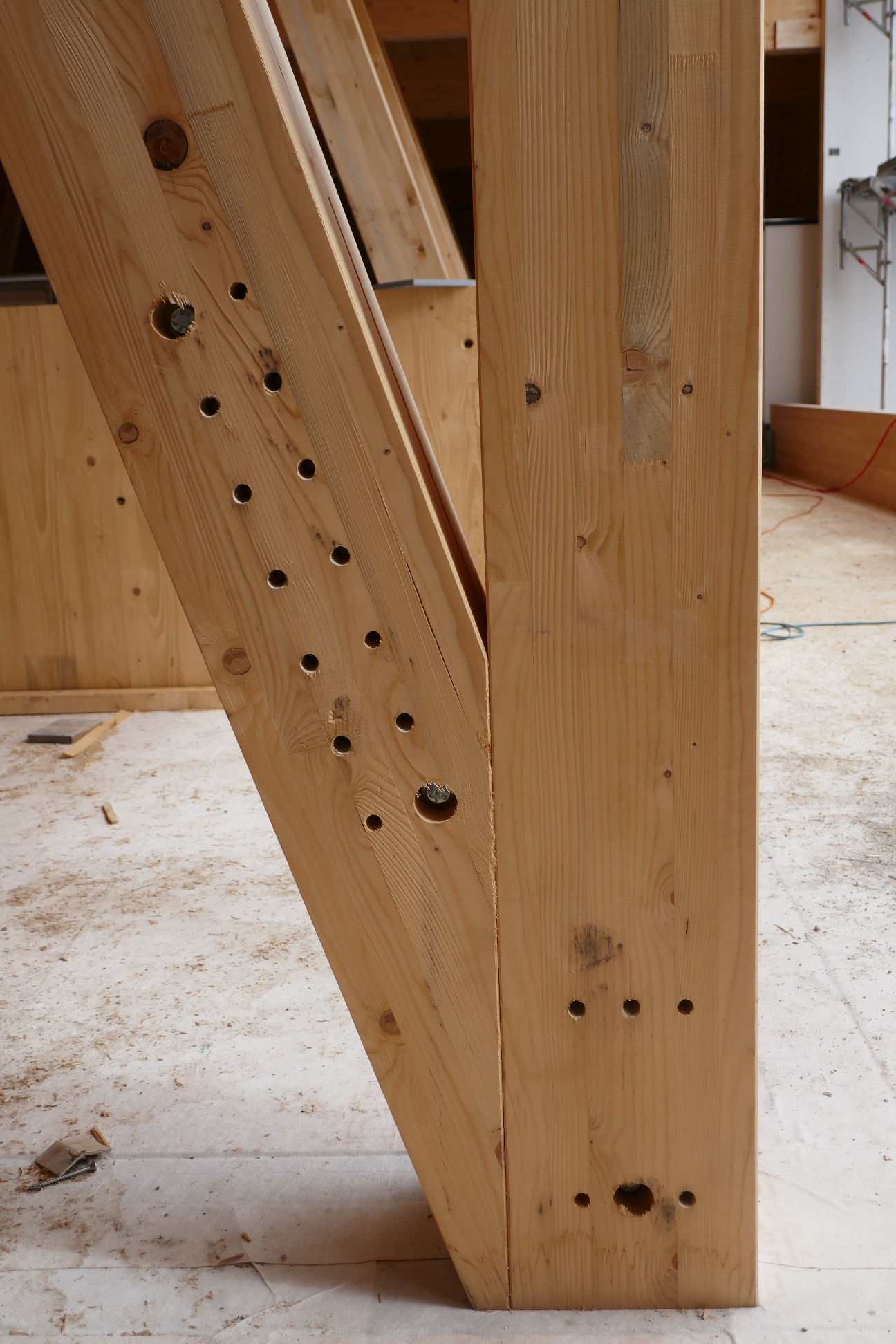 Connection of Strut to Column| © Lignaconsult