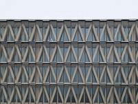 Facade with V-Shaped Columns | © merz kley partner GmbH