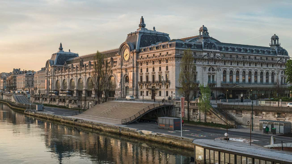 Renovated Musée d'Orsay at sunrise, RWIND analysis