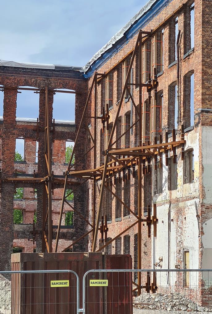 Facade support for the old cotton mill in Tallinn