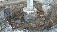 The existing pylons were reinforced due to increased loads in the roof area of the cinema halls at the Westfield Černý Most shopping mall in Prague.