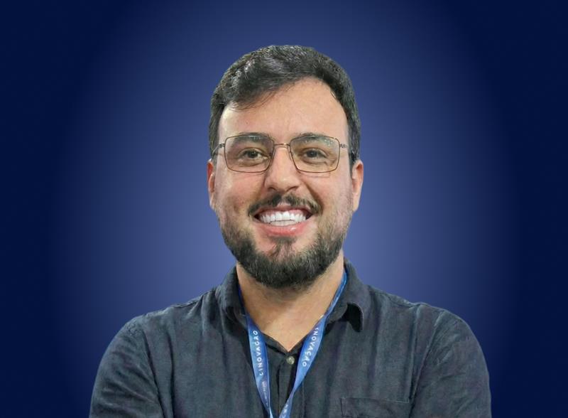 Profile image of Victor Luis de Oliveira from MSE Engenharia, displaying professional portrait qualities.