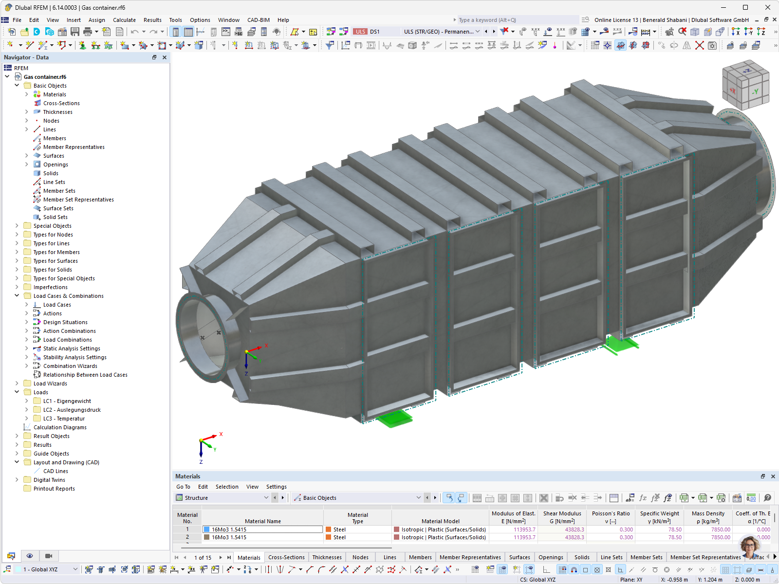 A 3D model of a stainless steel gas container shows structural details and architectural elements.