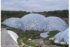 Rainforest Biome des Eden Projects in Cornwall, England