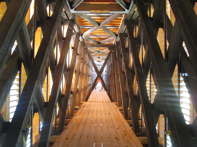Vista interior de la construcción de la cercha | © Konstruktionsgruppe Bauen AG