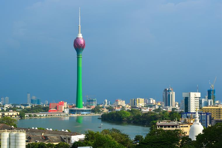 Un verdadero punto de atracción: Torre del loto en Sri Lanka