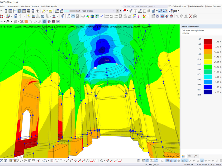 Vista interior de iglesia | Desplazamientos diferenciados en bóveda y pilares indicados por escala de colores