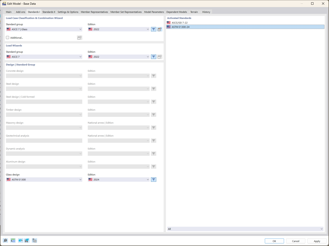 Interfaz de RFEM 6 mostrando la configuración del estándar ASTM E1300-24 en la configuración de datos básicos.
