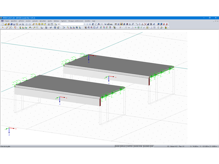 Deux modèles identiques avec des barres de type Nervure