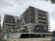 Gebäudeansicht - Rohbaufertigstellung (© künstlin ingenieure)