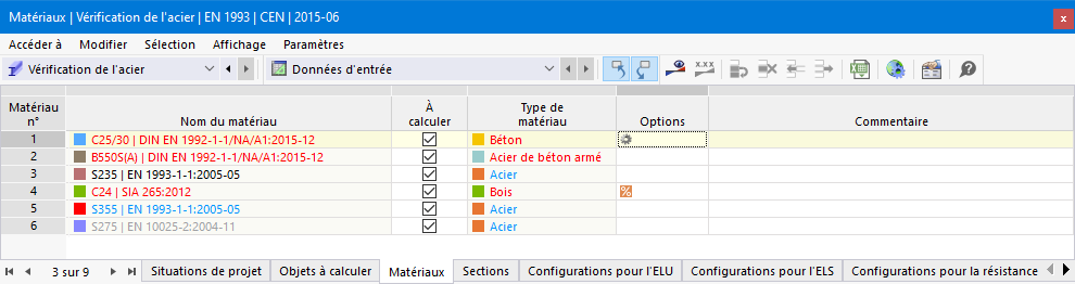 Tableau « Matériaux » pour la vérification de l’acier d’éléments sous compression, avec une identification visuelle