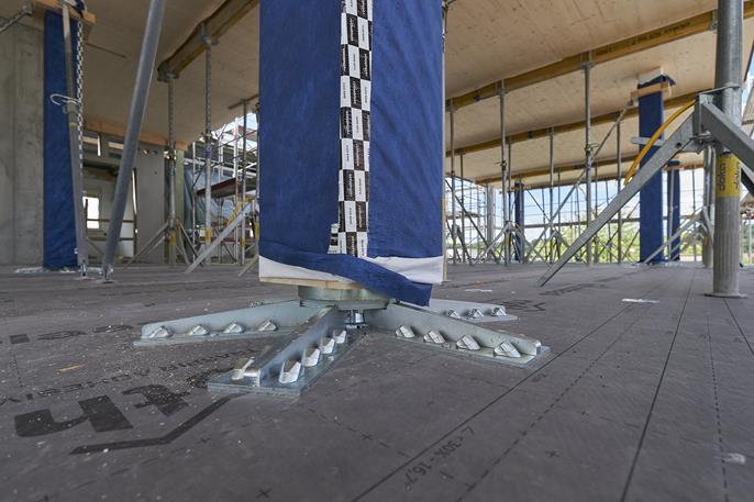 Poteau avec un assemblage Spider de Rothoblaas | © Rothoblaas