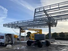 Construction en cours de la station (© GH HERVOUET)