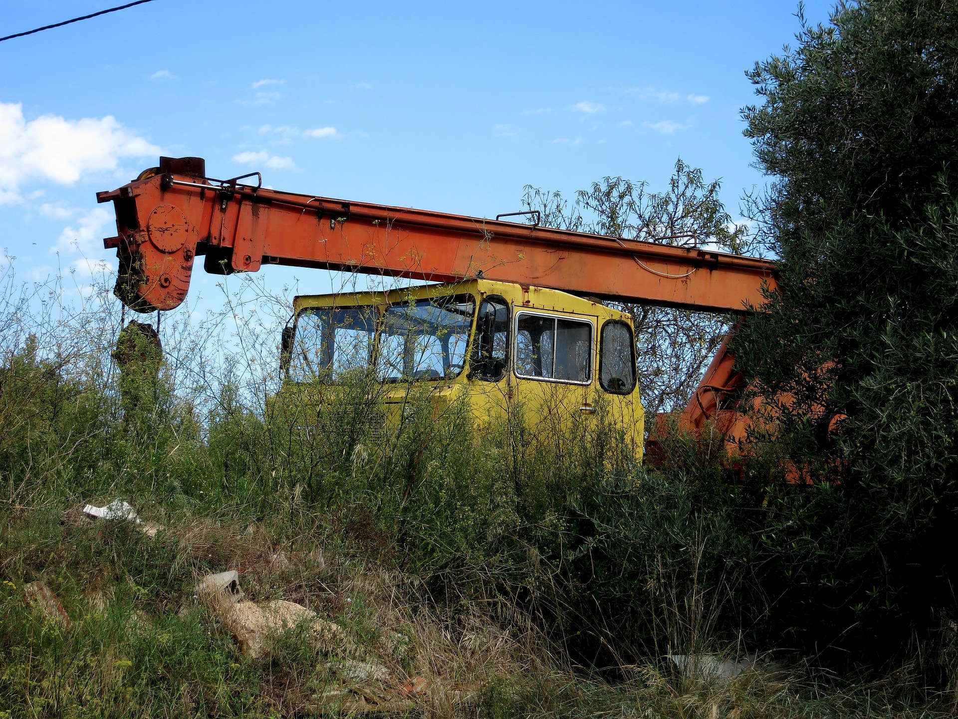 Les chantiers sont arrêtés pour différentes raisons.