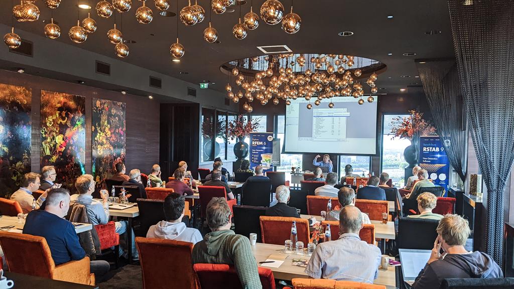 Promotional banner for Community Days 2025 highlighting collaborative innovation and professional engagement.