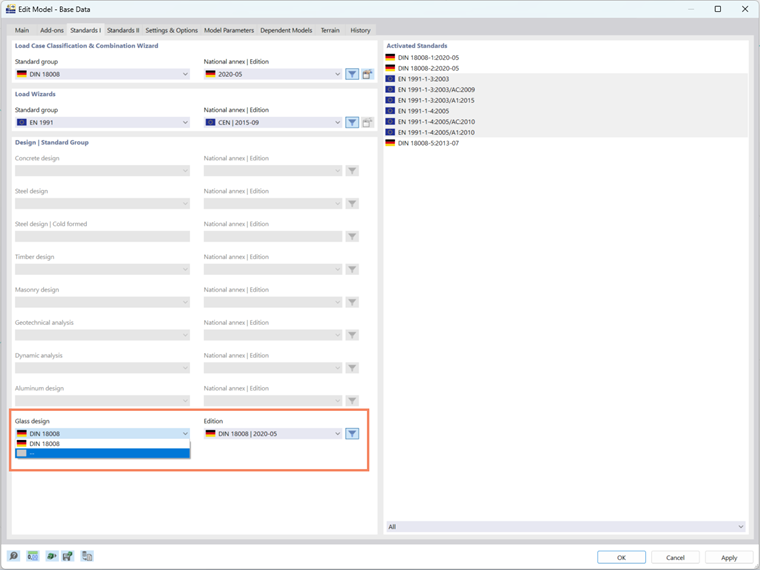 Vue de la fenêtre Modifier le modèle - Données de base dans RFEM 6, représentant la configuration des normes pour les cas de charge, la classification, l’assistant de charge et la vérification du verre.