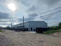 Vue extérieure d’un centre logistique moderne à Khmelnytskyï, Ukraine