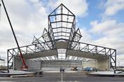Hangar antirumore durante la costruzione (© WTM Engineers GmbH)