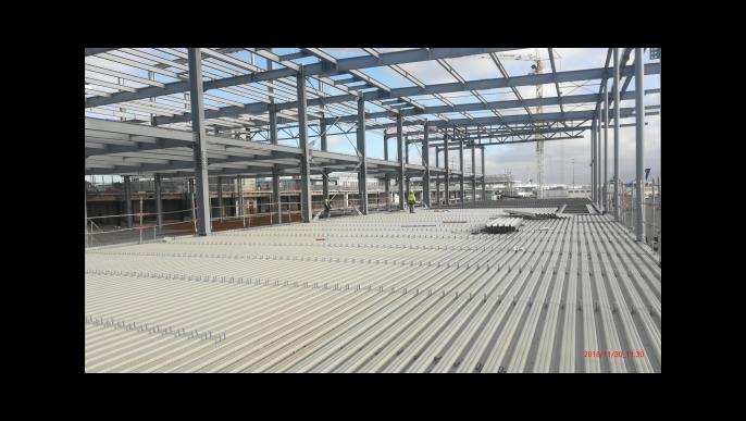 Stahlkonstruktion der Flughafenerweiterung Orly Sud, Frankreich (© Roux Ingénierie)