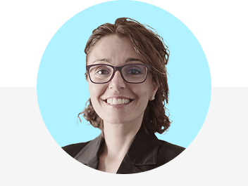 Ritratto di Renata Scudu durante il festeggiamento dei 10 anni di leadership in Dlubal Software Italia