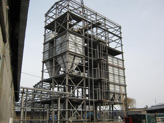 Struttura in acciaio con più silos per progetto industriale in Ucraina