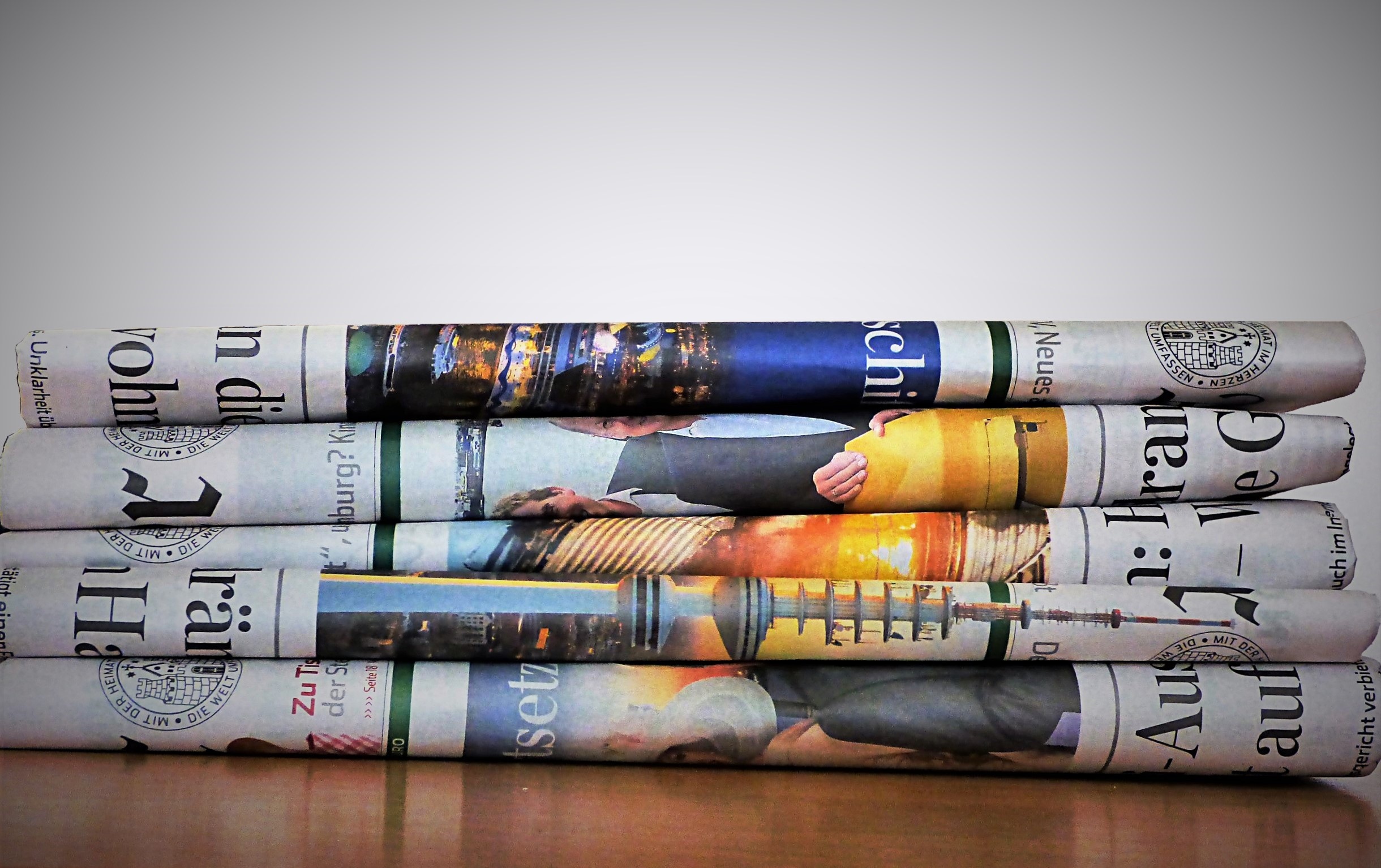 I media influenzano i grandi progetti di costruzione e i grandi cantieri sia a livello politico che in termini di immagine.