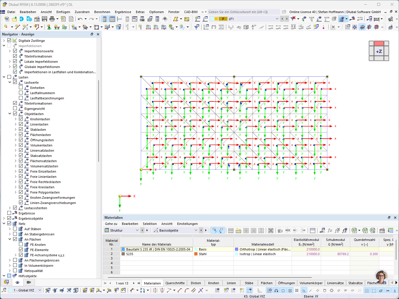 Rysunek przedstawia wyrównanie osi siatki ES w programie RFEM 6