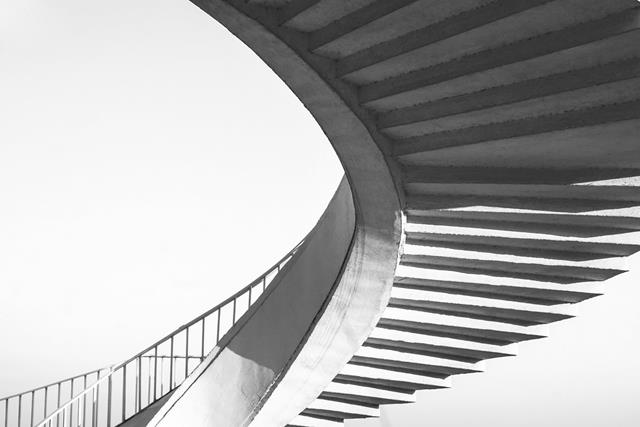 Software para o dimensionamento de estruturas de escadas